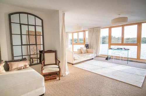 Longdoles Lodge