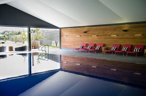 On site spa offering treatments, with a gym, heated pool, sauna, steam and hot tub, for which additional charges will apply.