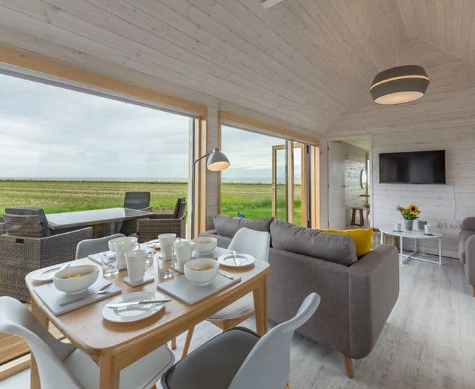 Dining & living area