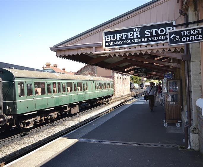 Minehead Steam Railway 2_R