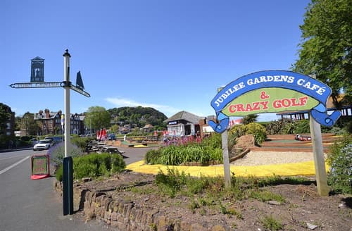 Minehead Crazy Golf_R