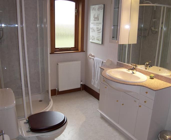 D26049(Shower Room) JPG (2209932)