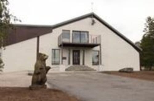Castlewood House Entrance
