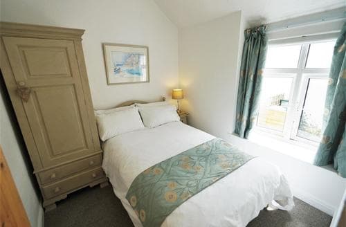Minafon single bedroom