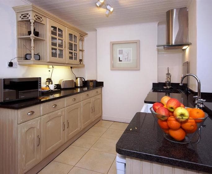 Minafon-kitchen 2-2014
