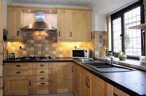 JARET HOUSE KITCHEN 4 