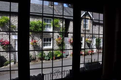 JARET HOUSE WINDOW 