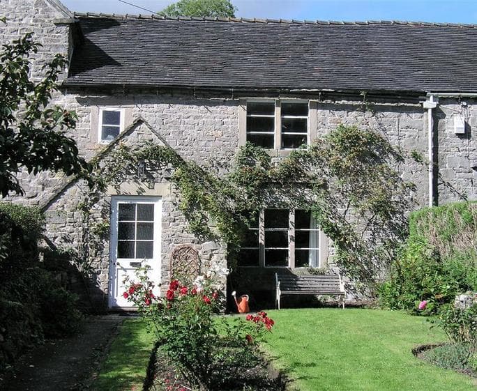Middle House, Thorpe, Derbyshire
