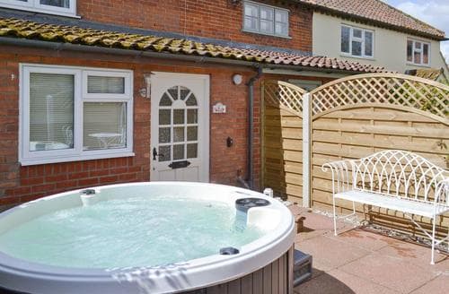 Cottages With Hot Tubs Late Availability Self Catering