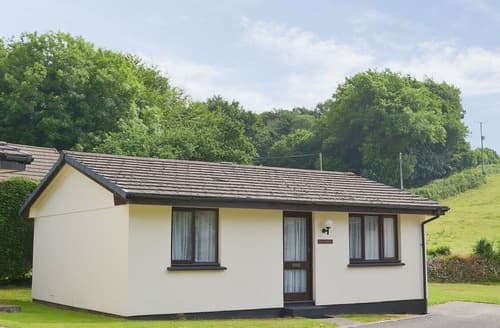 Big Cottages With Gardens In Dartmoor Over 30 000 Large Uk