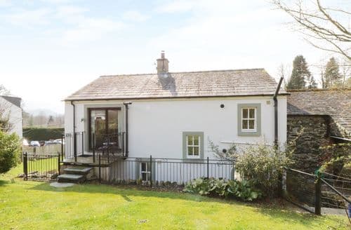 Last Minute Hot Tub Cottages In The Lake District To Rent