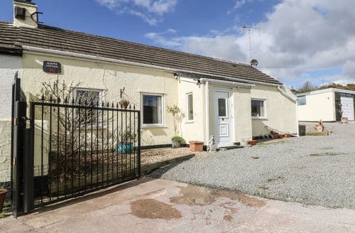 Dog Friendly Cottages In Anglesey To Rent Page 9