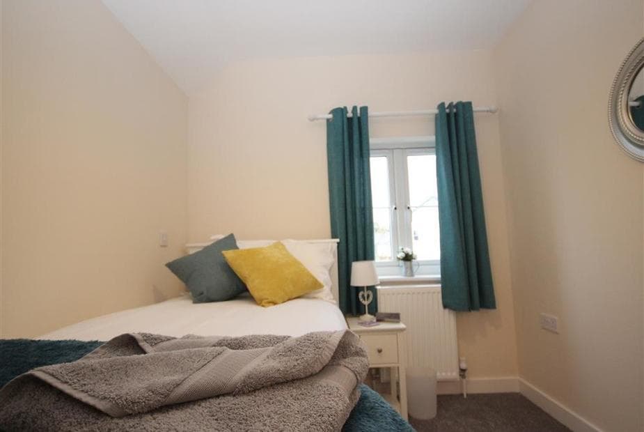 Single bedroom