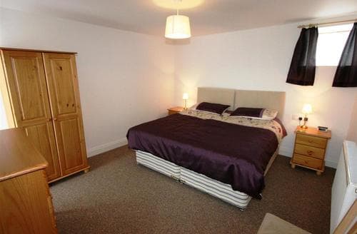 Bedroom with option of double bed
