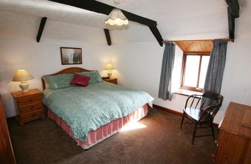 Kingsize bedroom