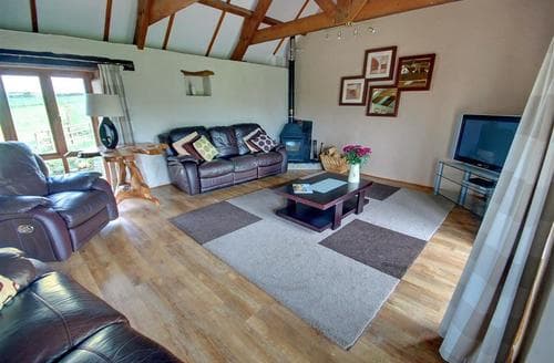 Sitting Area - View 2