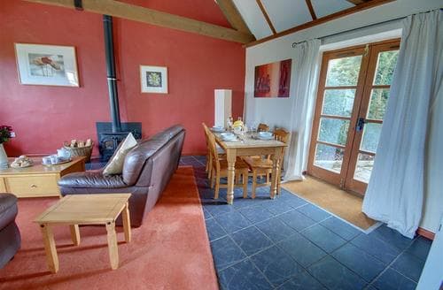 Sitting Room - View 3