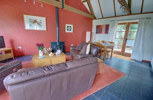 Sitting Room - View 2