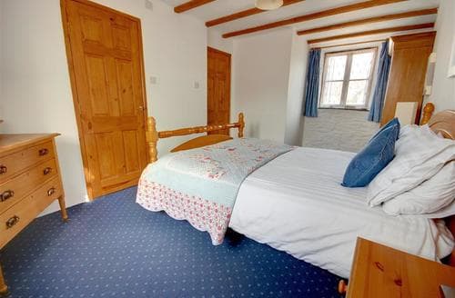 Bedroom 1 - View 2