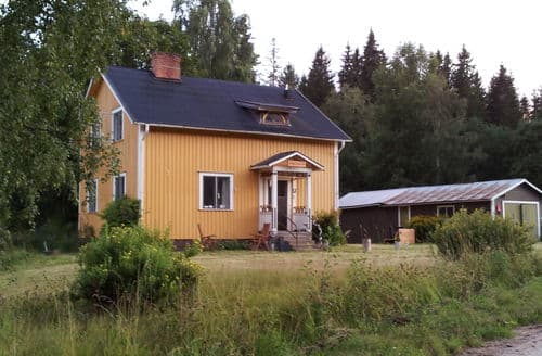 Big Cottages In Sweden Over 30 000 Large Uk Holiday Homes