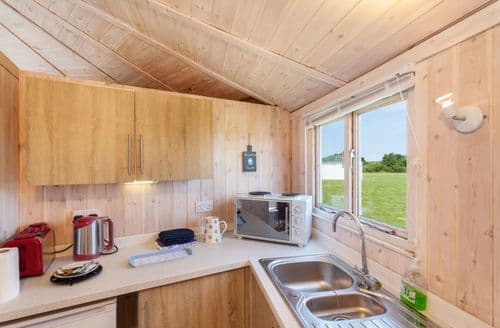 Last Minute Cottages - Blackpool Mill