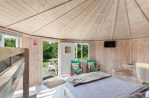 Last Minute Cottages - Blackpool Mill