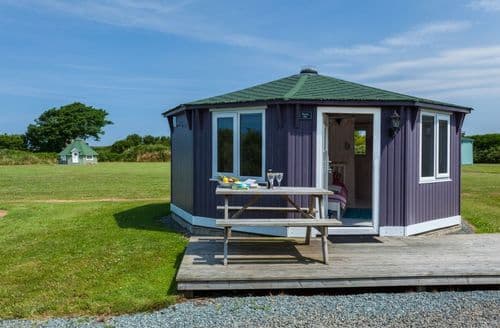 Last Minute Cottages - Blackpool Mill