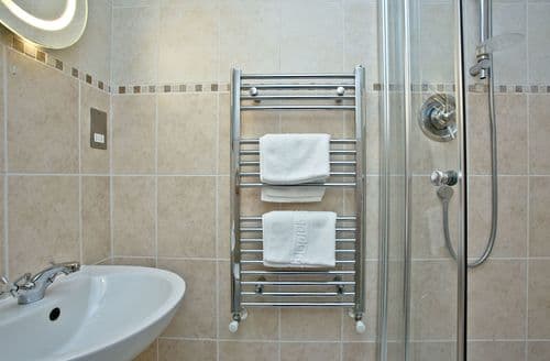 Representation of en suite