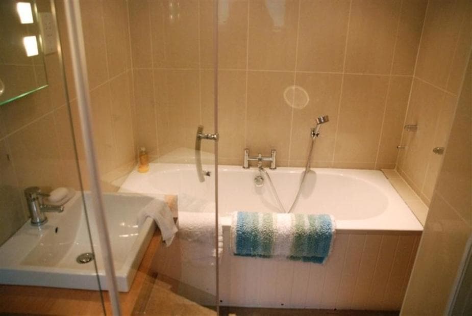 HKB_BATH