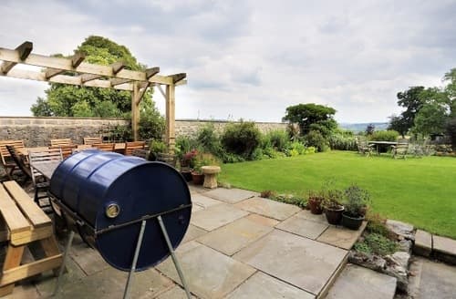 Last Minute Cottages - Castle Cliffe