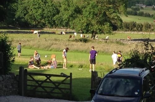 Last Minute Cottages - Castle Cliffe