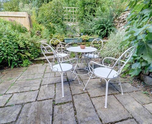 DUNBA - Patio - View 3