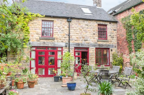 Dog Friendly Cottages In Wirksworth Over 30 000 Large Uk Holiday