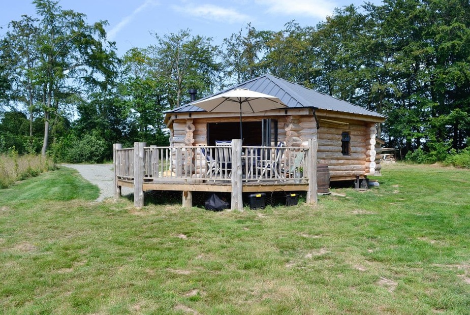 Woodlands Retreat Detached log cabin | Woodlands Retreat, Glasbury, near Hay-on-Wye