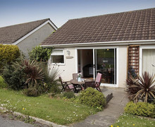 dog friendly cottages oxwich bay