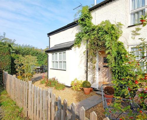 Elm Cottage Exterior - View 1