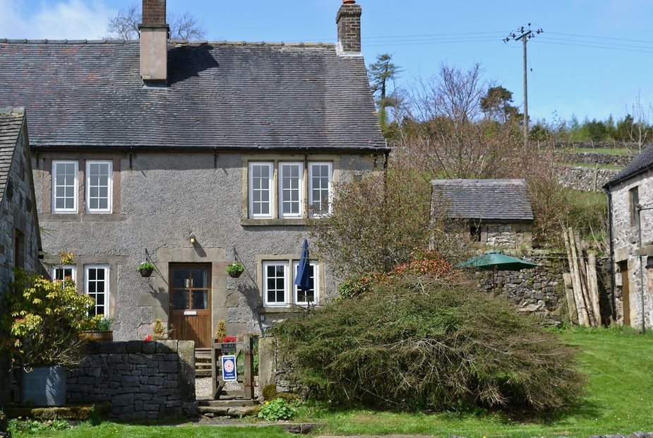 The Old Farmhouse The Old Farmhouse Parwich Near Ashbourne