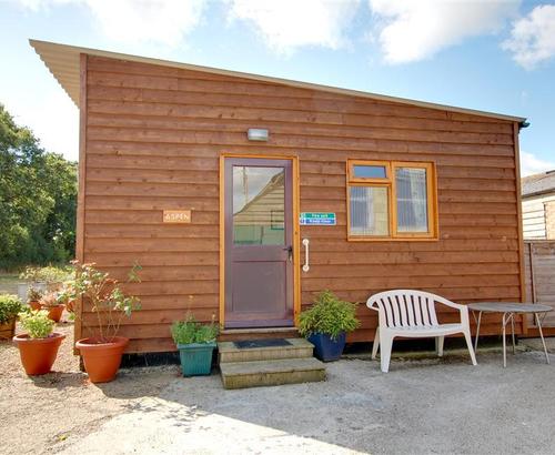 Aspen CB605 Exterior - view 2