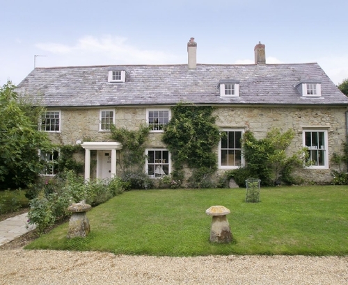 WESTSIDE FARMHOUSE
