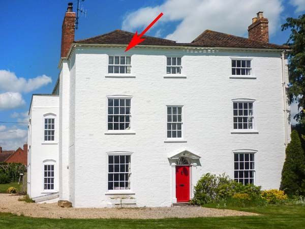 Besford Bridge House