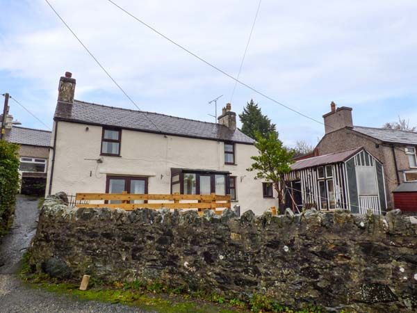 22 Tanybwlch Road