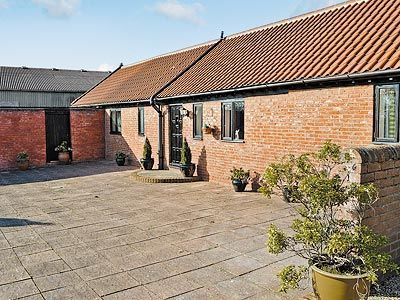 OAK FARM COTTAGE
