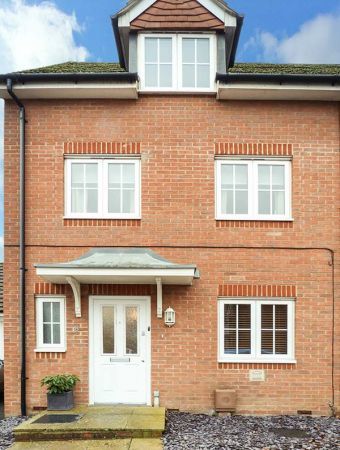 8 Baxendale Road
