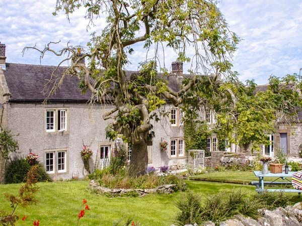 Lowfields Farm