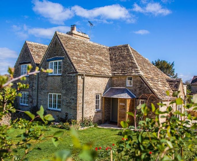 Apsley Cottage, Nr Cirencester, Gloucestershire, Apsley Cottage, Nr