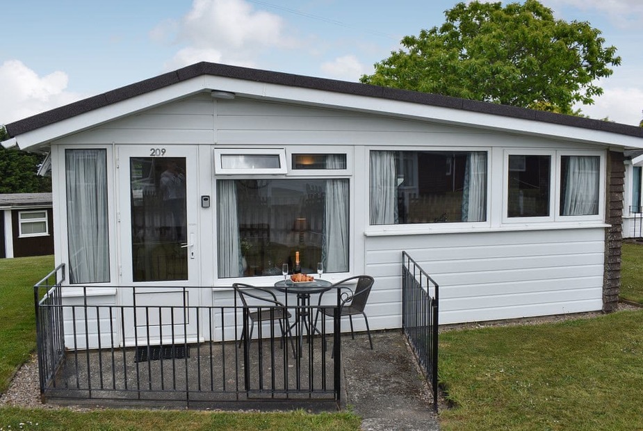 Norton Park, Norton Park, Dartmouth, Dartmouth Snaptrip