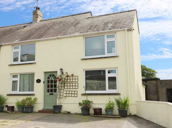 Reethi Cottage, 2 Heol Gwermont