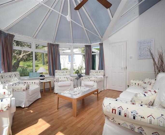 Leslie Cottage Leslie Cottage Charmouth Dorset Last Minute