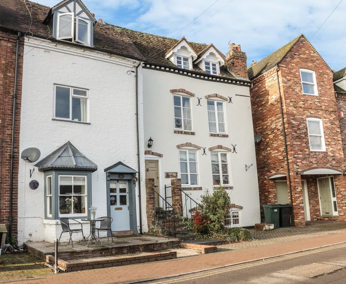 4 Riverside