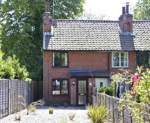12a East Row